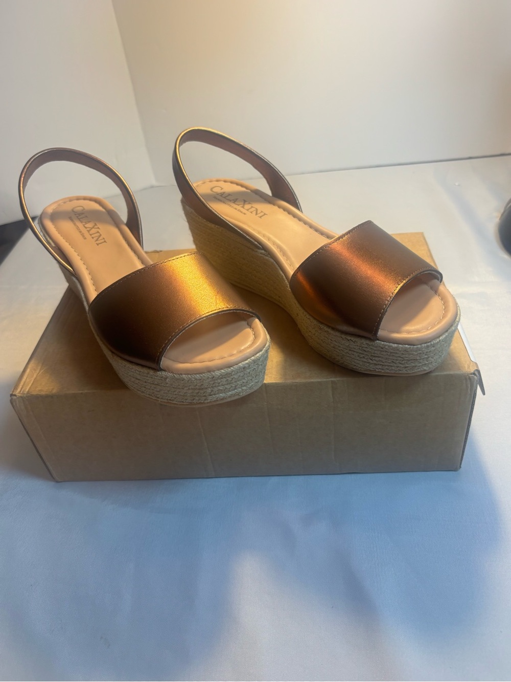CalaXini Handcrafted Bronze Espadrille Wedge Sandals Sz 38 New